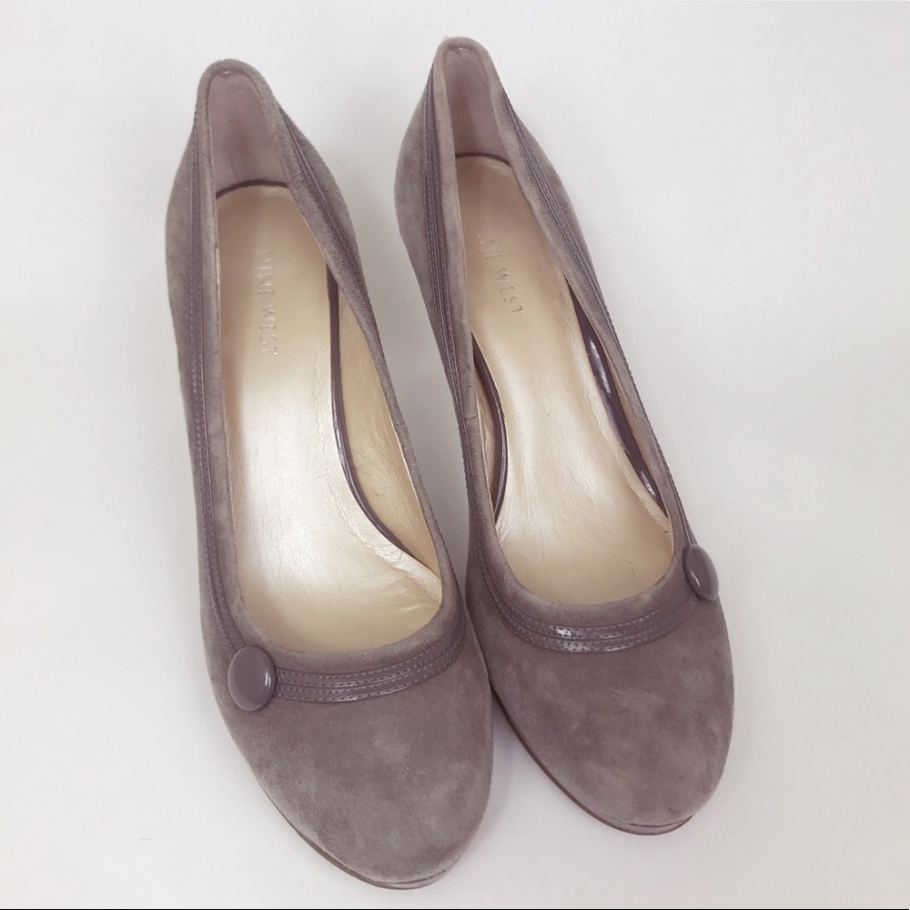 Nine West Gray Suede Heel Sz 8